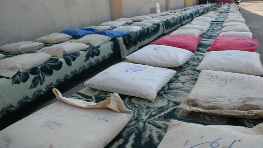Iranpress: 1.2 ton of illicit drugs seized in south of Iran