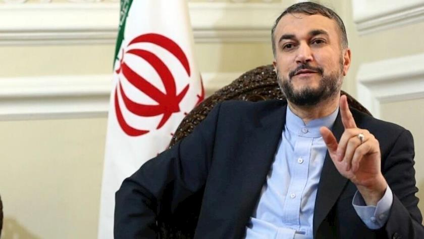 Iranpress: Iran vows harsh response to terrorists after Shiraz attack: FM