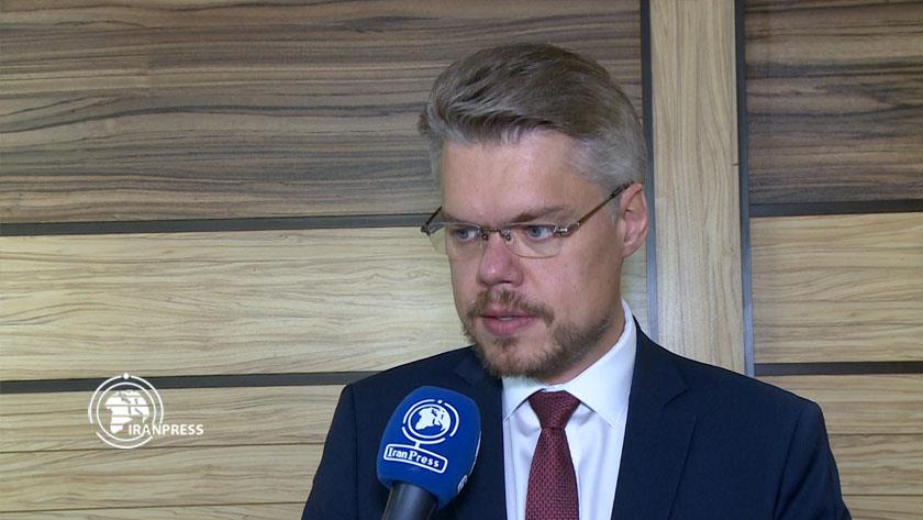 Iranpress: Cooperation; base to tackle media issues: Russian official 