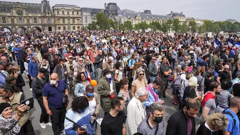 Iranpress: Most French people worried about level of inflation: survey
