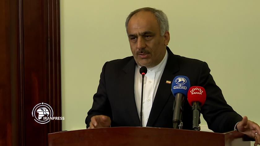 Iranpress: Poem-reciting circle held in Khujand, Tajikistan