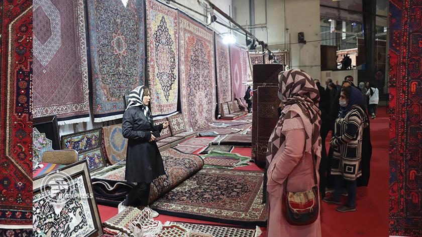 Iranpress: World fame of Qoltuq handwoven carpet