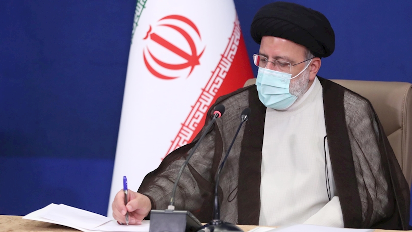 Iranpress: President congratulates championship of Iran