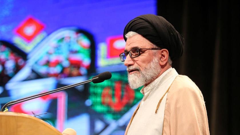 Iranpress: Iranian Intelligence Min. blames UK for Iran