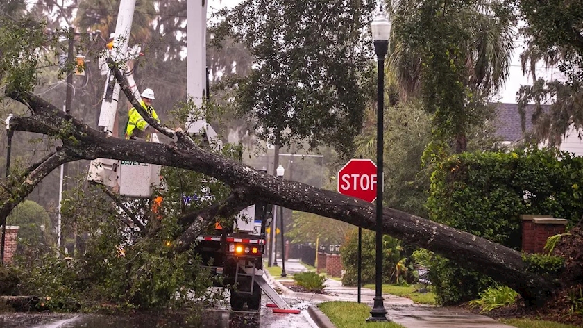 Iranpress: 2 dead as powerful Nicole slams Florida with high winds