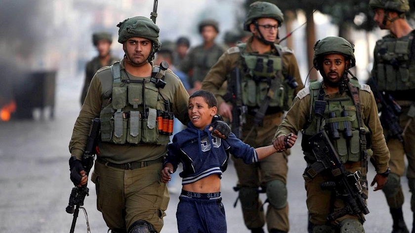 Iranpress: Israel detained over 9,300 Palestinian minors in 8 years