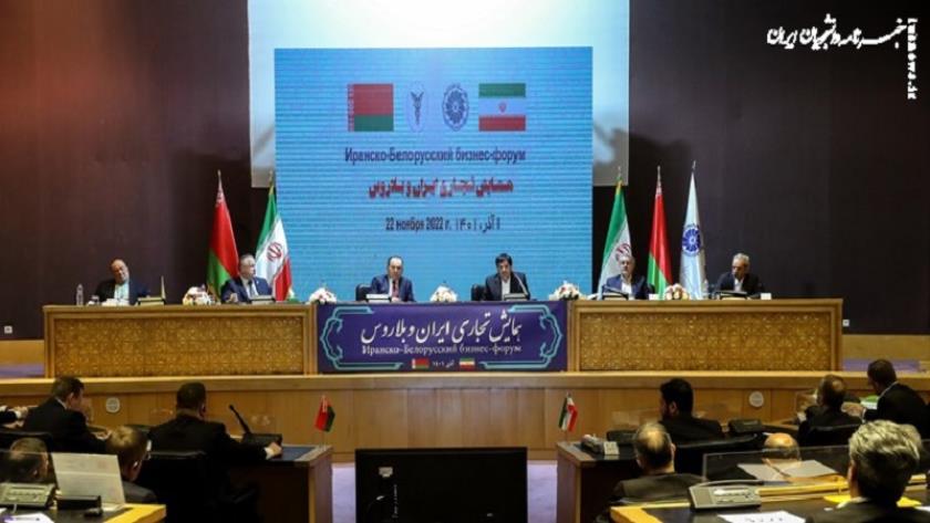 Iranpress: Iran, Belarus sign MoC in economic 