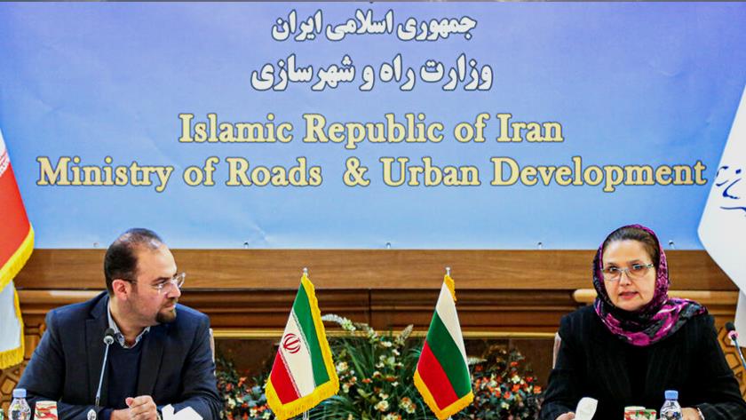Iranpress: Iran, Bulgaria hold economic cooperation commission