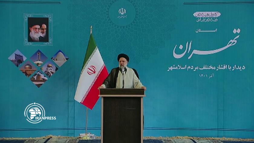 Iranpress: Oil, non-oil exports not interrupted despite enemy