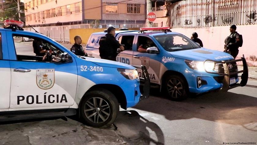 Iranpress: Brazil: school shooting kills 3, injures 13 at two campuses