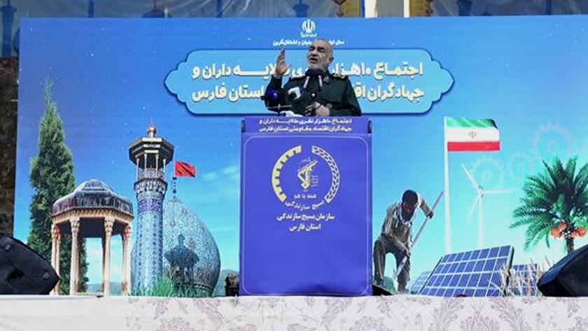 Iranpress: IRGC Chief Commander: Enemies