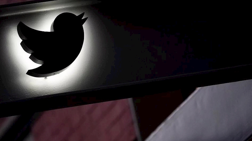 Iranpress: EU threatens to ban Twitter bloc-wide: Reports