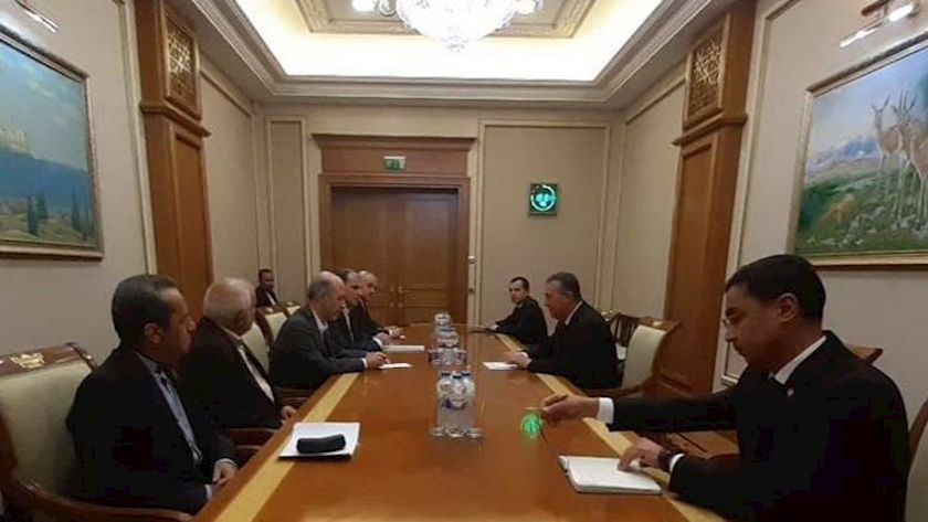 Iranpress: Iran,Turkmenistan to boost electricity exchange