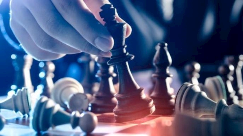 Iranpress: Iranian student snatch silver at Asian Schools Chess Championships
