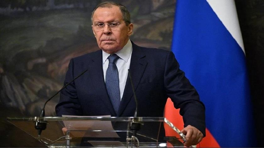Iranpress: Russian FM stresses lifting all illegal sanctions against Iran