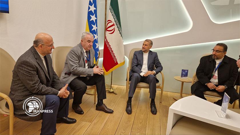 Iranpress: Iranian FM arrives in Sarajevo