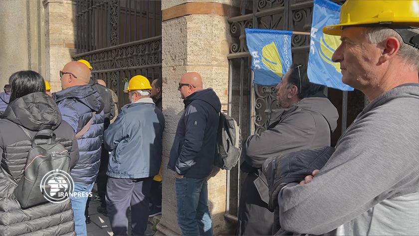 Iranpress: Construction crisis in Italy on eve of Christmas 