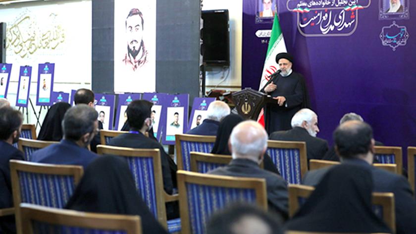 Iranpress: Raisi: Media imperialism misrepresents truth