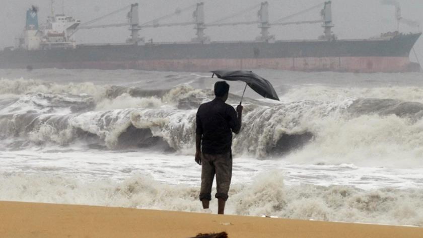 Iranpress: Over 1,300 houses in Sri Lanka damaged by cyclonic storm Mandous