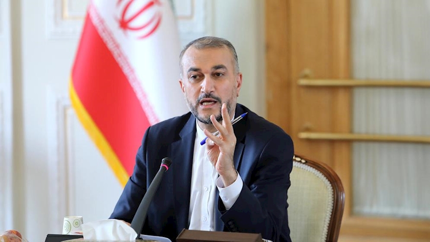 Iranpress: Iran will never compromise on nat