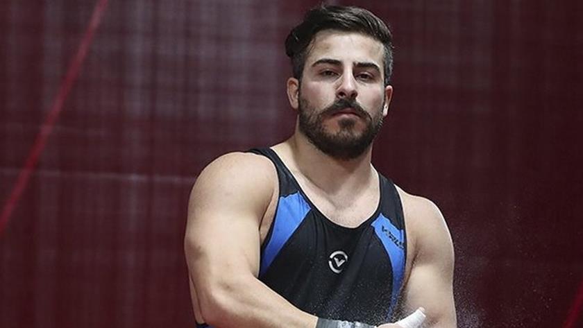 Iranpress: Rostami snatches silver at 2022 World Weightlifting Championships