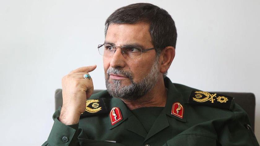 Iranpress: We have missiles that America cannot even imagine: IRGC Navy cmdr.