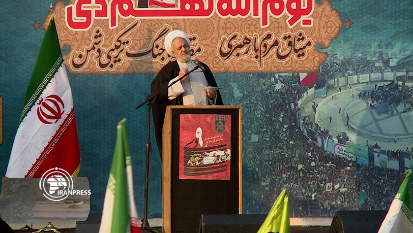 Iranpress: US tries to push Iran under West hegemony: Official