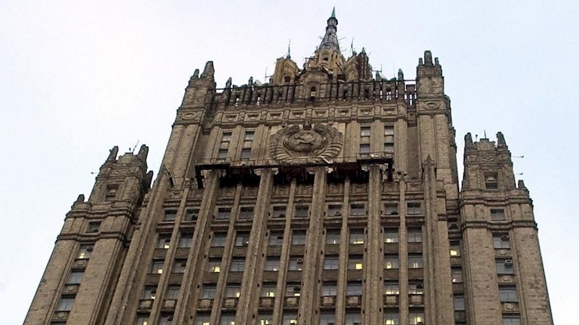 Iranpress: Russia expells Lithuanian diplomat in tit-for-tat move
