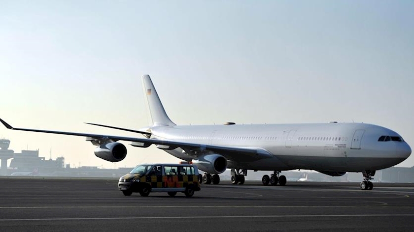 Iranpress: Four Airbus A340 join Iran Airlines