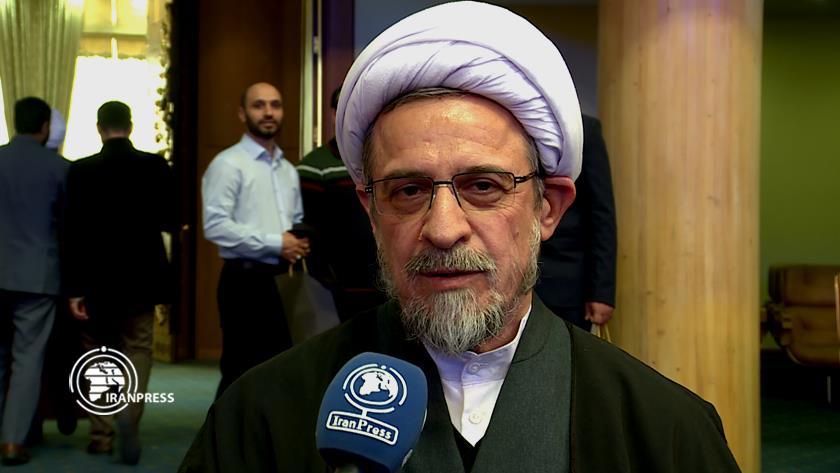 Iranpress: Allameh Mesbah