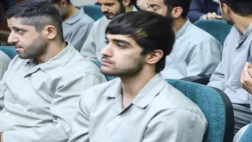 Iranpress: Two rioters executed  in Iran