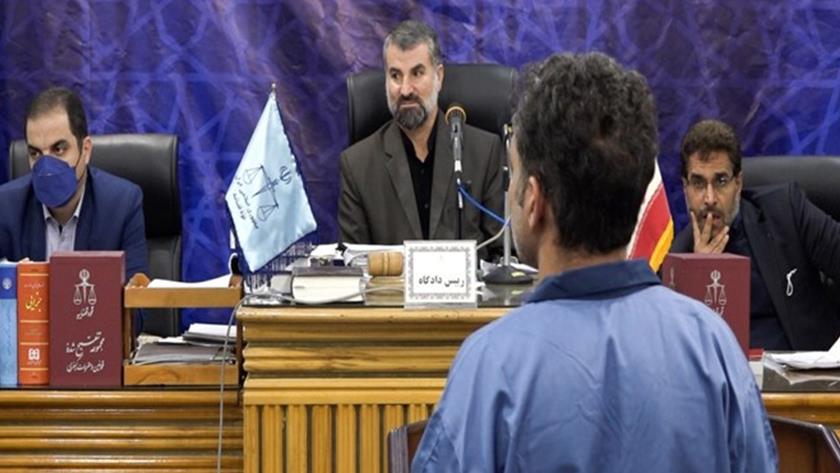 Iranpress: Iranian unrest; 3 terrorists in Isfahan attack receive death penalty