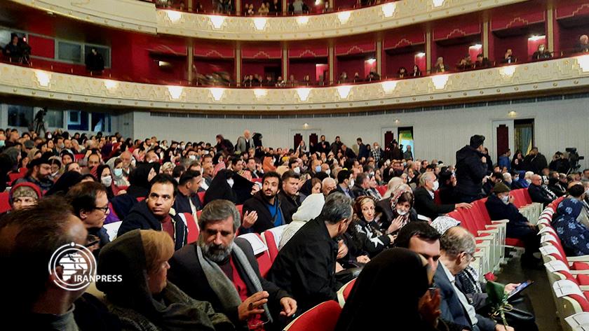 Iranpress: Jalal Al-e Ahmad 15th Literary Awards