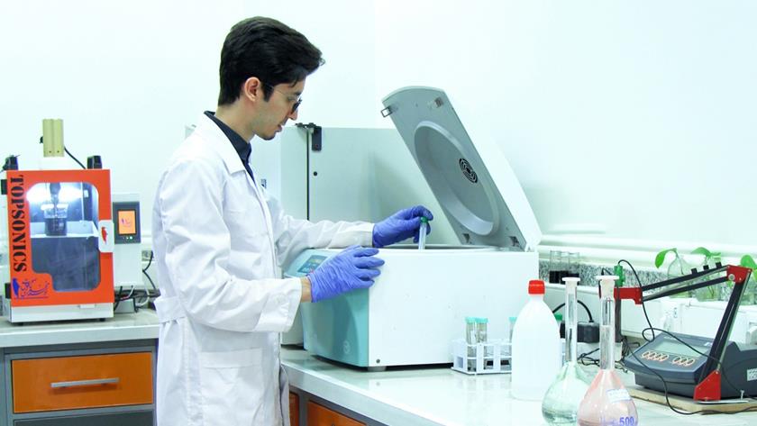 Iranpress: Iranian researchers achieve technology of lightest material