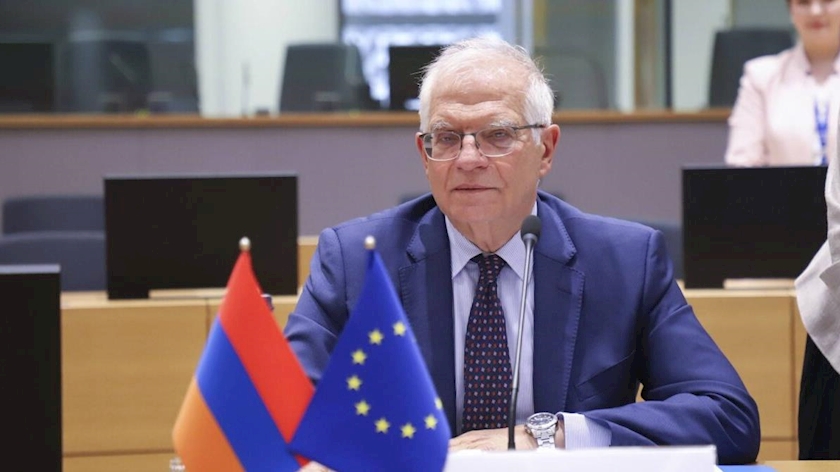 Iranpress: EU calls Azerbaijan to ensure freedom, security of movement in Lachin corridor