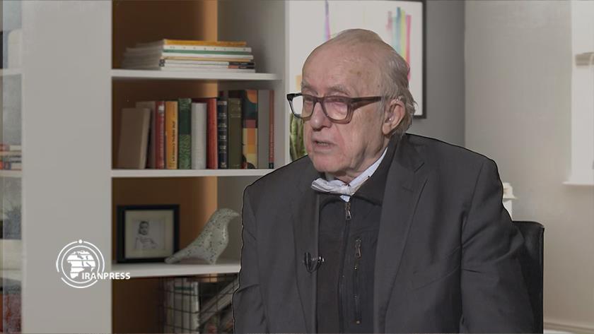 Iranpress: British political analyst talks to IP about Islamic  Revolution