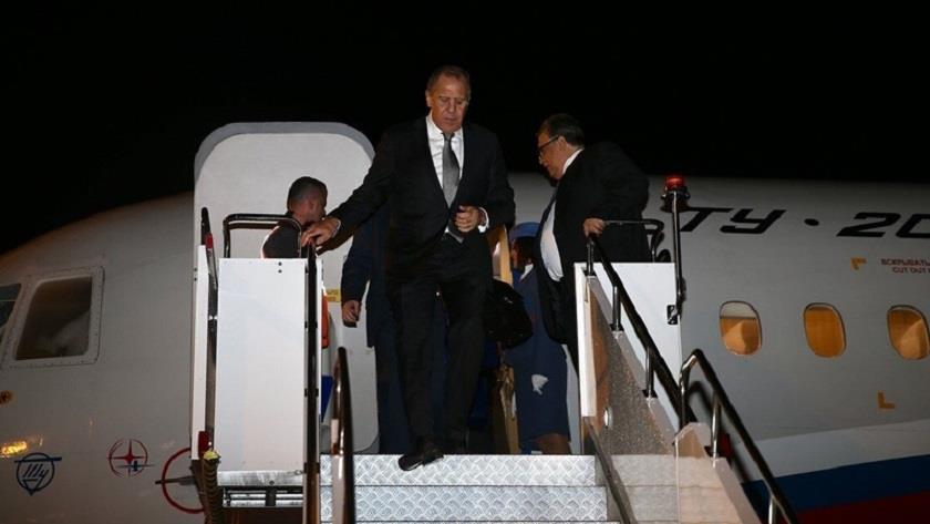 Iranpress: Russian Foreign Minister arrives in Baghdad