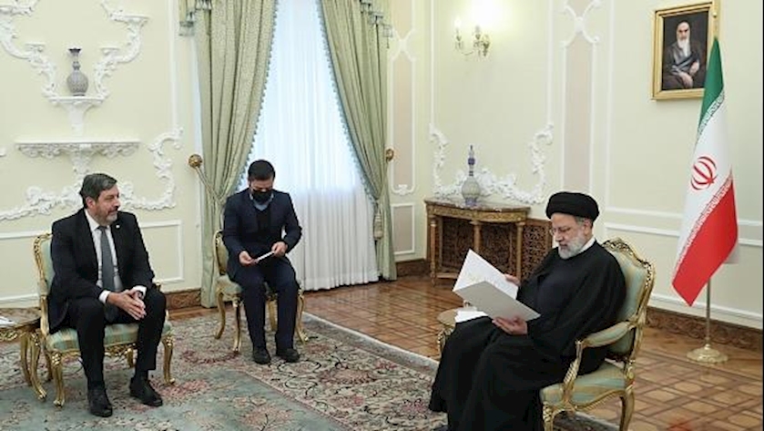 Iranpress: Iran determined to develop cooperation with Latin America