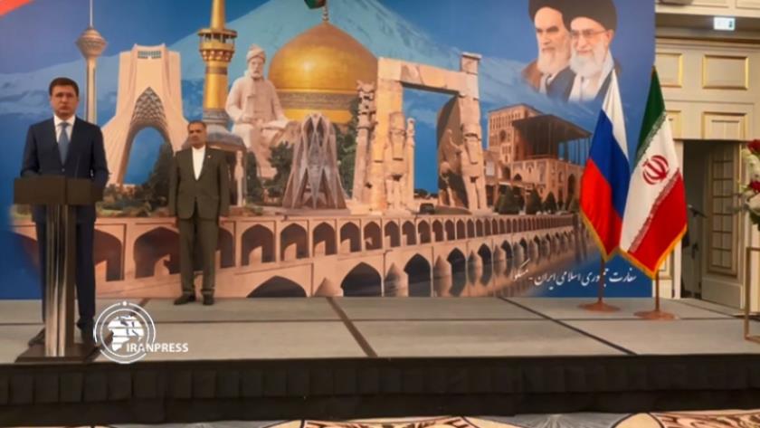 Iranpress: The Carlton, Moscow; 44th victory anniv. of Islamic Revolution celebrated
