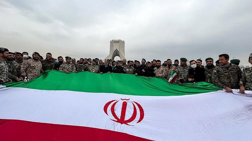 Iranpress: Revolution