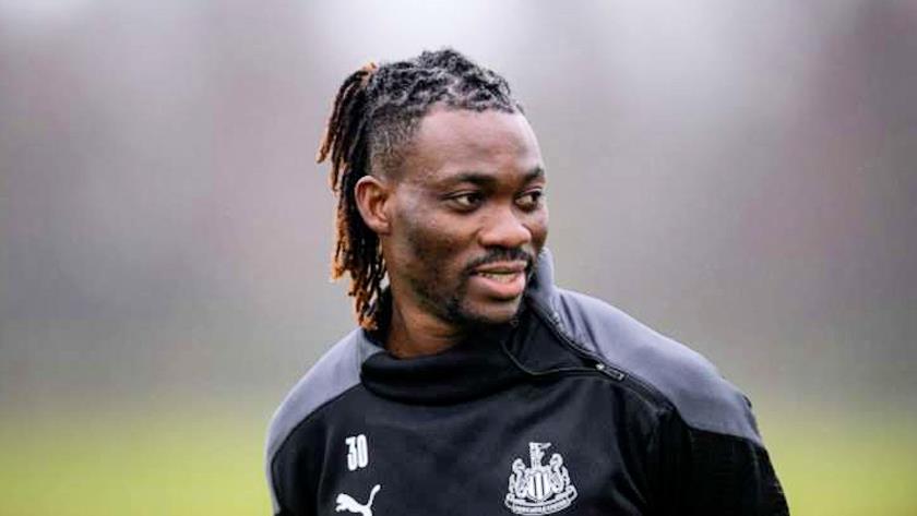 Iranpress: Former Chelsea forward Christian Atsu found dead