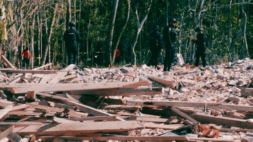 Iranpress: 4 killed, 13 injured in suspected firecracker blast in Indonesian village