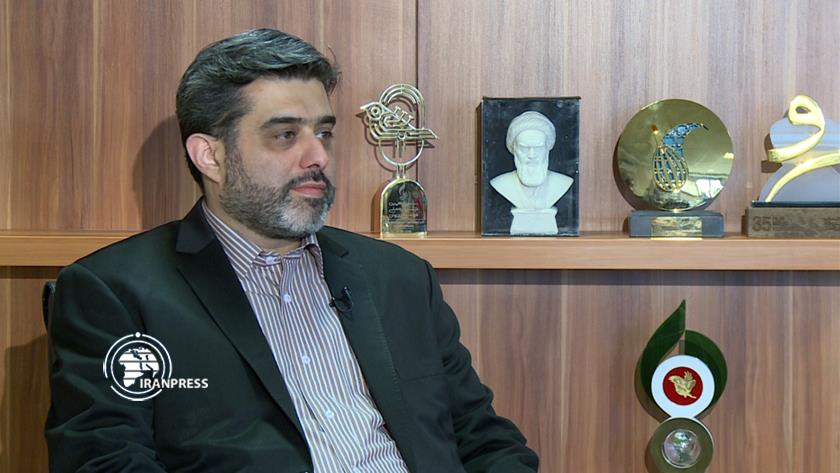 Iranpress: Iranian pop singers invited to different countries to perform: Official