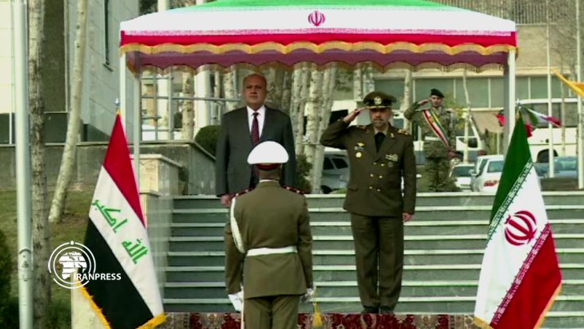 Iranpress: Iraqi defense minister arrives in Tehran to hold military talks with Iranians 