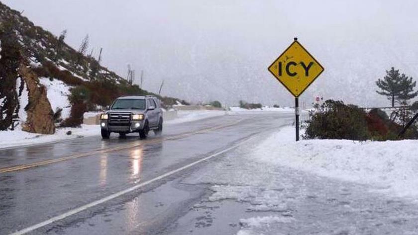 Iranpress: Thousands without power in California as storms bring rain, snow and cold