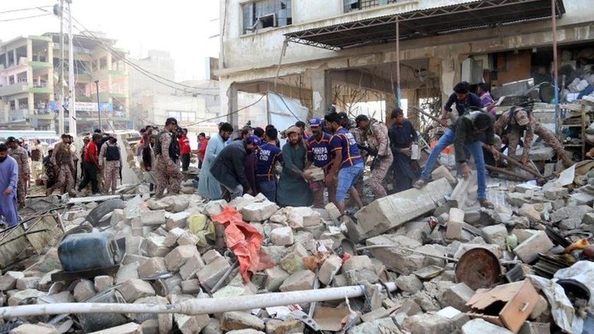 Iranpress: At least 18 killed, injured in blast in Pakistan
