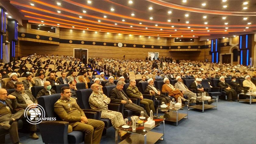 Iranpress: Iran holds 1st int