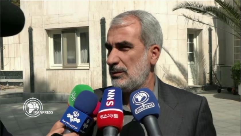 Iranpress: Iran Interior ministry to investigate on schools poisoning
