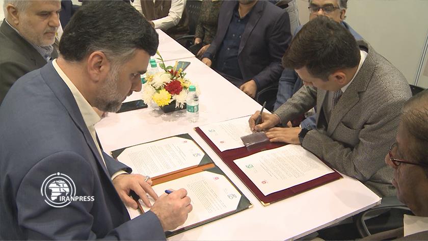 Iranpress: Iran, India cooperate in book, publishing fields
