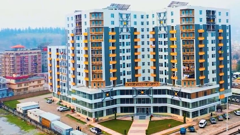 Iranpress: Iran opens largest business complex in Afghanistan